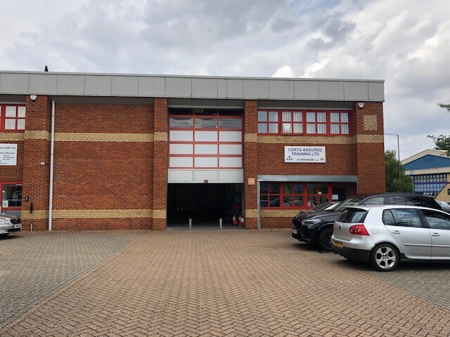 25 Letchworth Business Park, Letchworth Garden City for lease - Building Photo - Image 2 of 5