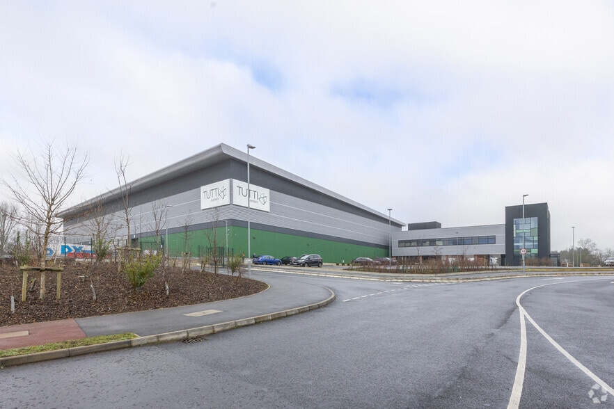 The Midway, Milton Keynes for lease - Primary Photo - Image 1 of 3