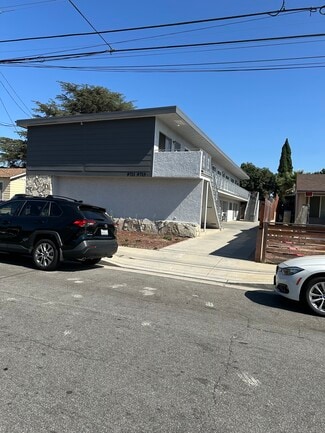 More details for 9711 Laurel St, Bellflower, CA - Multifamily for Sale