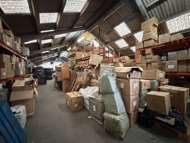 10 Thames Rd, Barking à louer - Photo du bâtiment - Image 3 de 9