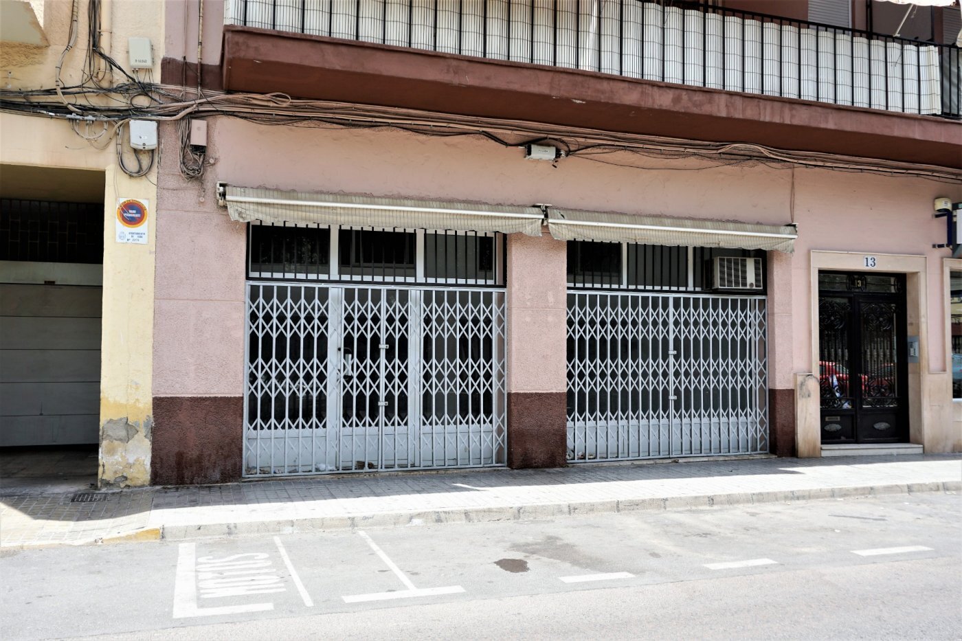 Commerce de détail dans Elda, Alicante à vendre Photo du bâtiment- Image 1 de 12