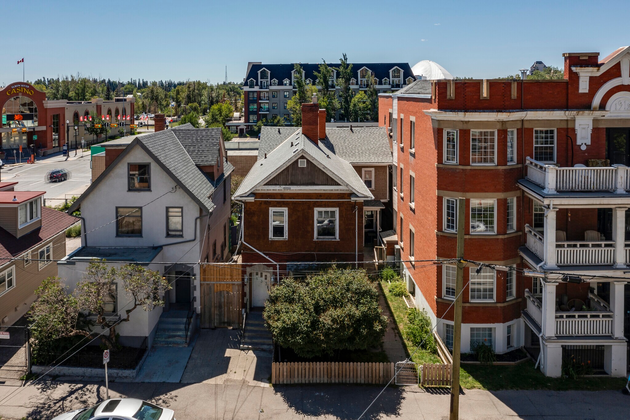 133 15 Av SE, Calgary, AB à vendre Photo principale- Image 1 de 1