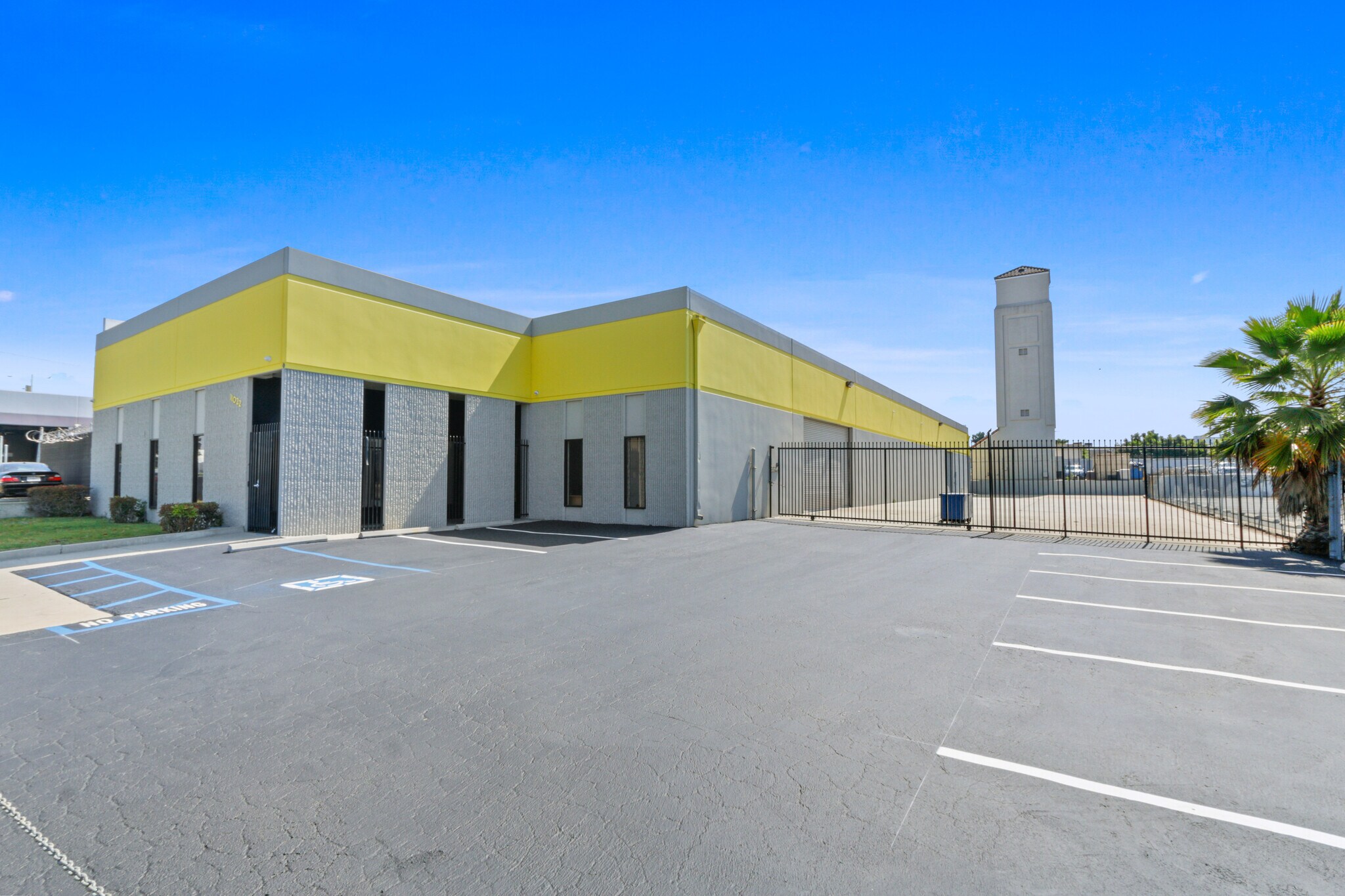 11022 Forest St, Santa Fe Springs, CA à vendre Photo du bâtiment- Image 1 de 1