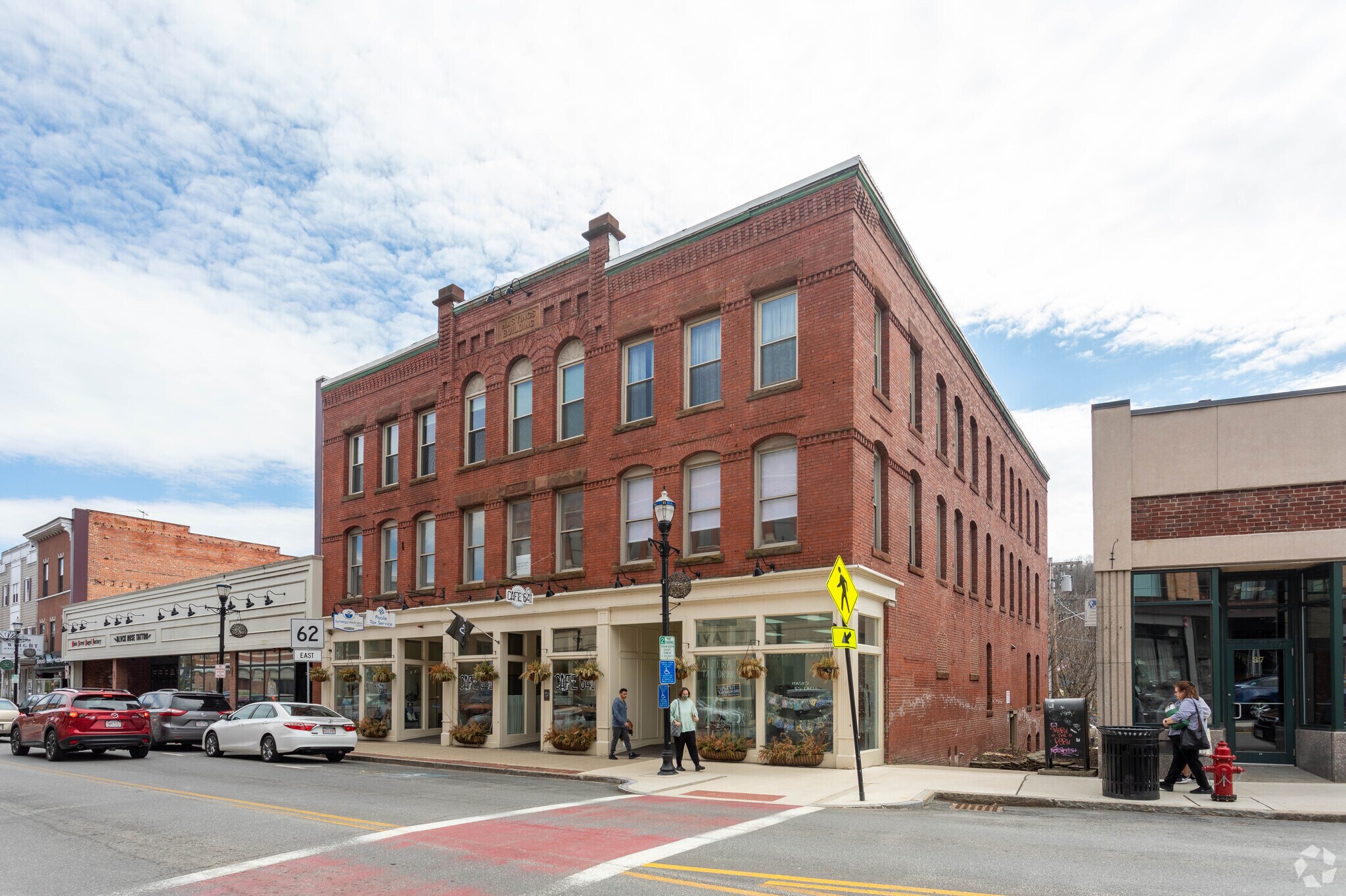 35-45 Main St, Hudson, MA à louer Photo du bâtiment- Image 1 de 11
