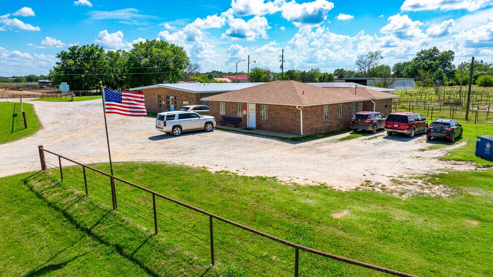 1853 S Broadway St, Coalgate, OK à vendre - Photo du bâtiment - Image 2 de 76