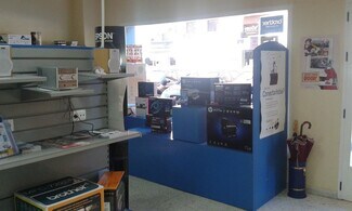 Plus de détails pour Commerce de détail à vendre