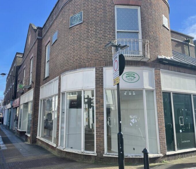 32-39 High St, Newport à louer - Photo du bâtiment - Image 3 de 4