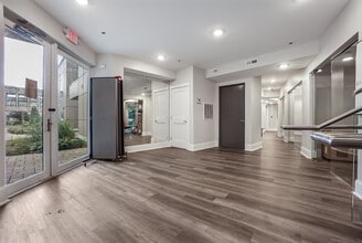 350 Pleasant St, Watertown, MA for lease Interior Photo- Image 2 of 33