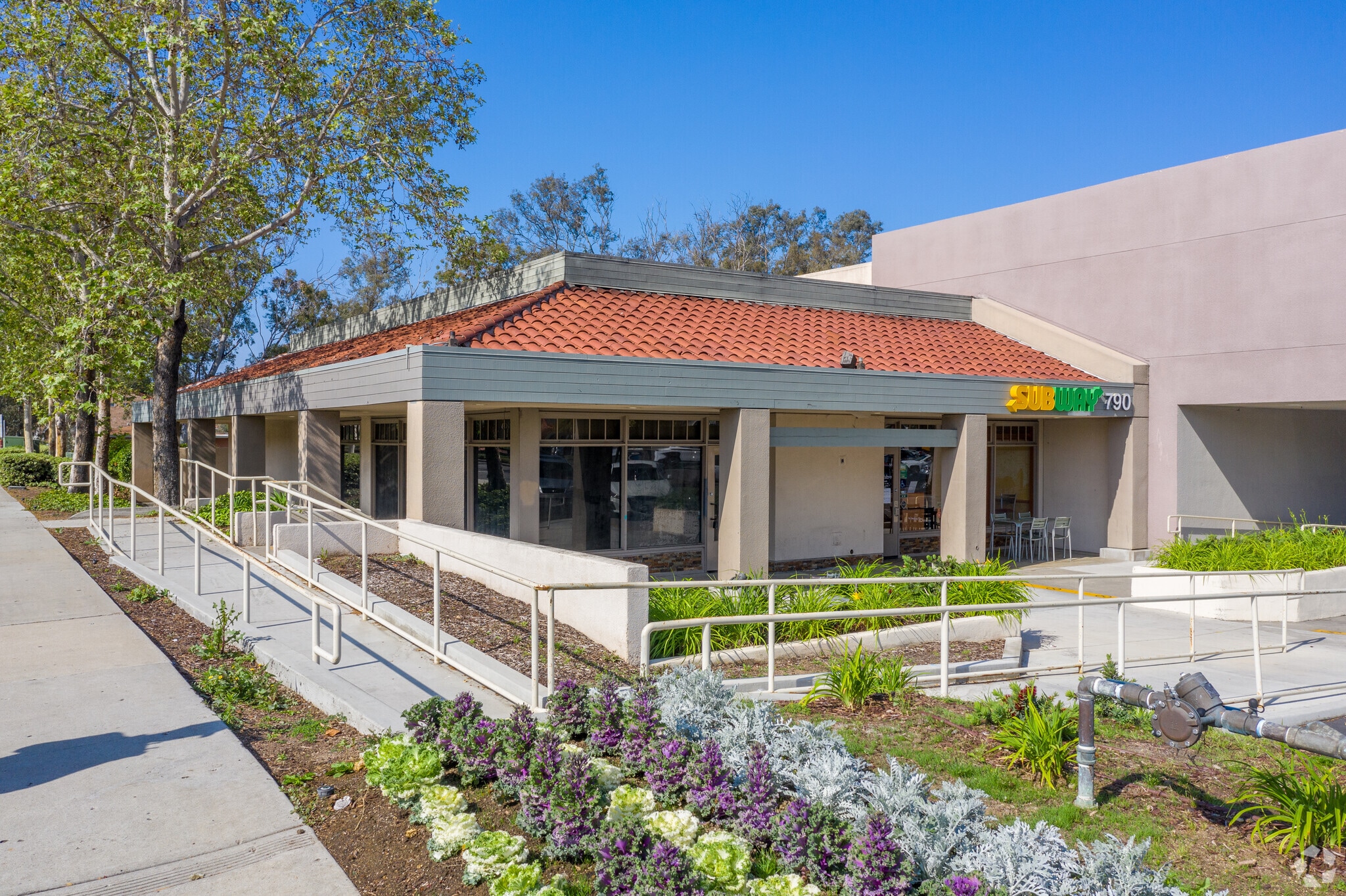 710-790 Sycamore Ave, Vista, CA for lease Building Photo- Image 1 of 10