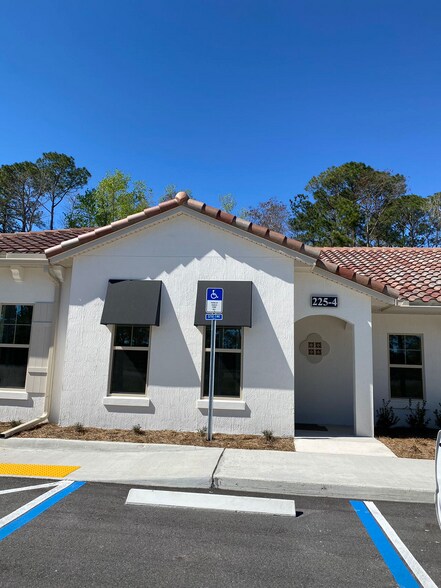 225 Land Grant St, Saint Augustine, FL à louer - Photo du bâtiment - Image 3 de 8