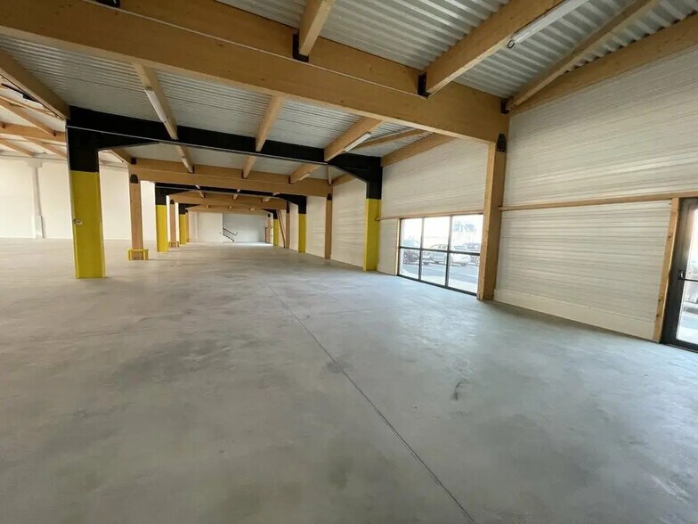 Flex dans Louvres à louer - Photo du bâtiment - Image 3 de 7