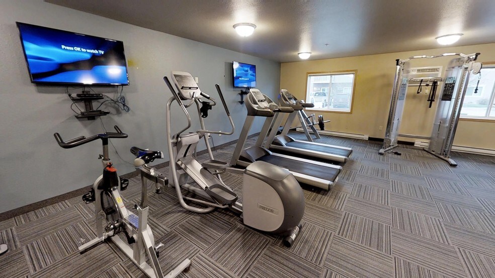 3410 5th Ave NE, Watford City, ND à vendre - Numérisation 3D de Matterport - Image 3 de 111