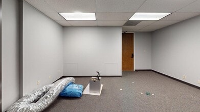 6800 Park Ten Blvd, San Antonio, TX for lease Interior Photo- Image 2 of 4
