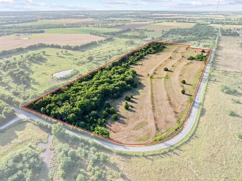 24.95 acres McFarlin Road and FM 902, Collinsville, TX for sale - Building Photo - Image 2 of 11