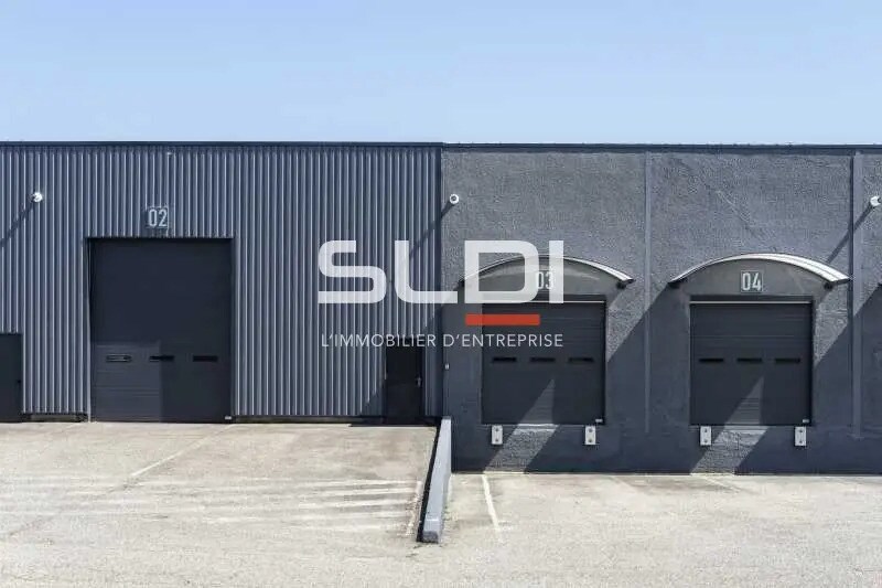 20-24 Avenue Du 24 Août 1944, Corbas for lease - Building Photo - Image 1 of 12