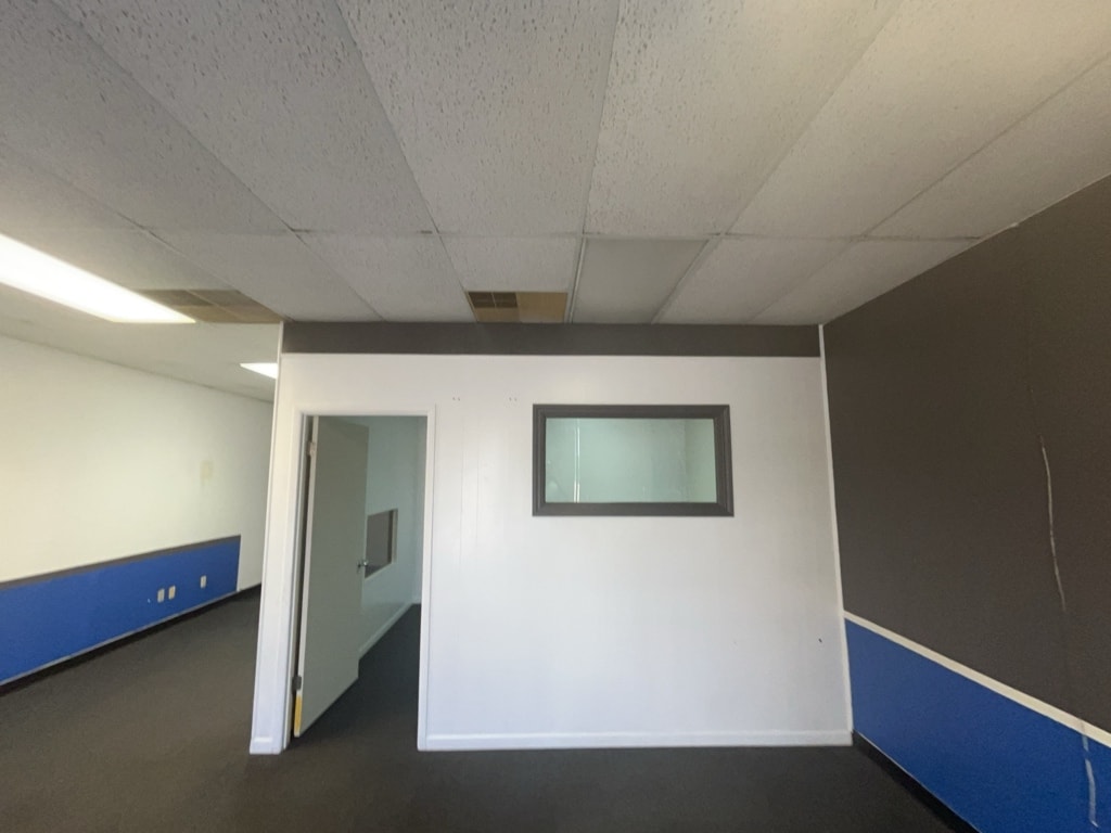 1805 Florence Rd, Killeen, TX for lease Interior Photo- Image 1 of 7
