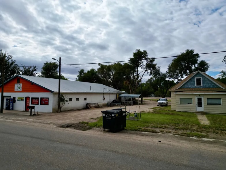 214-220 Ash Ave, La Junta, CO à vendre - Photo du bâtiment - Image 3 de 17