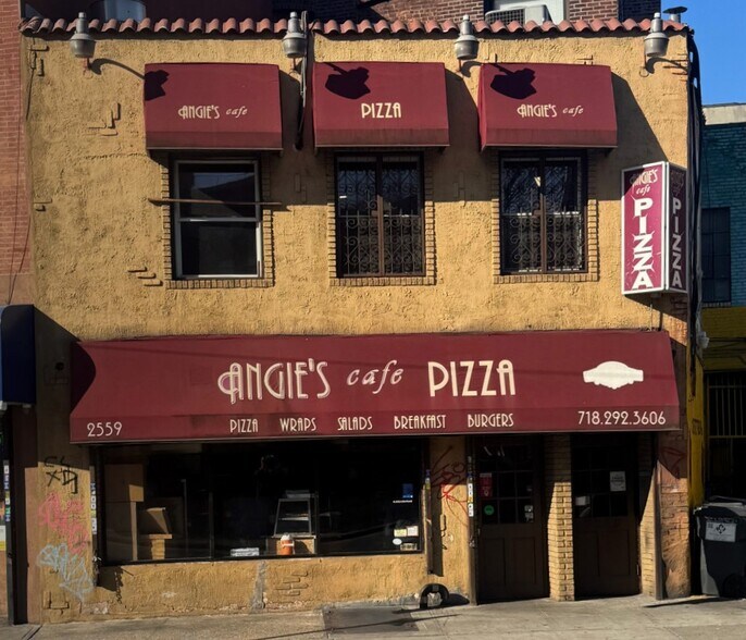 2559 3rd Ave, Bronx, NY à vendre - Photo du bâtiment - Image 1 de 1