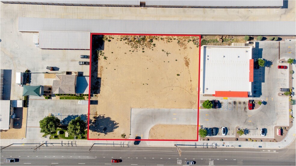 Palmdale Rd & Del Gado Rd, Victorville, CA à vendre - Photo du bâtiment - Image 3 de 32