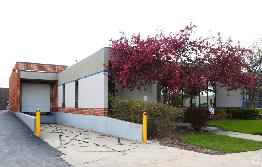 1221 Jarvis Ave, Elk Grove Village, IL for lease - Building Photo - Image 1 of 12