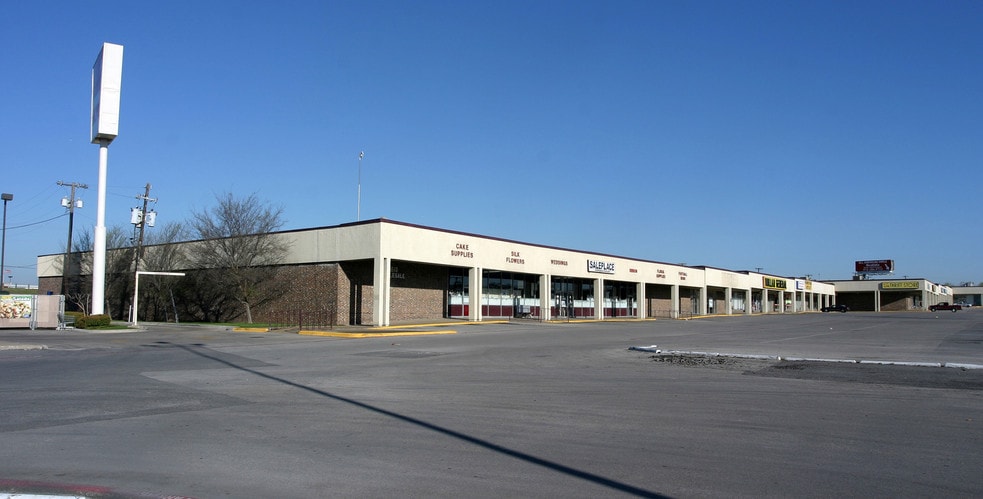 3501-3641 Shepherd Ln, Balch Springs, TX for lease - Building Photo - Image 2 of 12