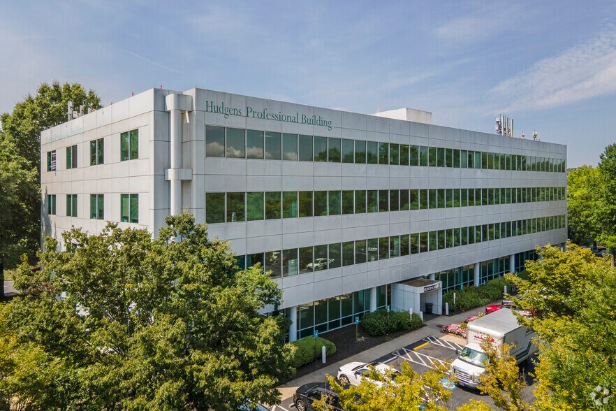 3855 Pleasant Hill Rd, Duluth, GA à louer - Photo principale - Image 1 de 16