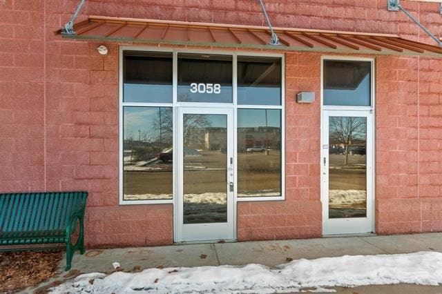 3012-3066 Village Park Dr, Plover, WI for lease Building Photo- Image 1 of 8