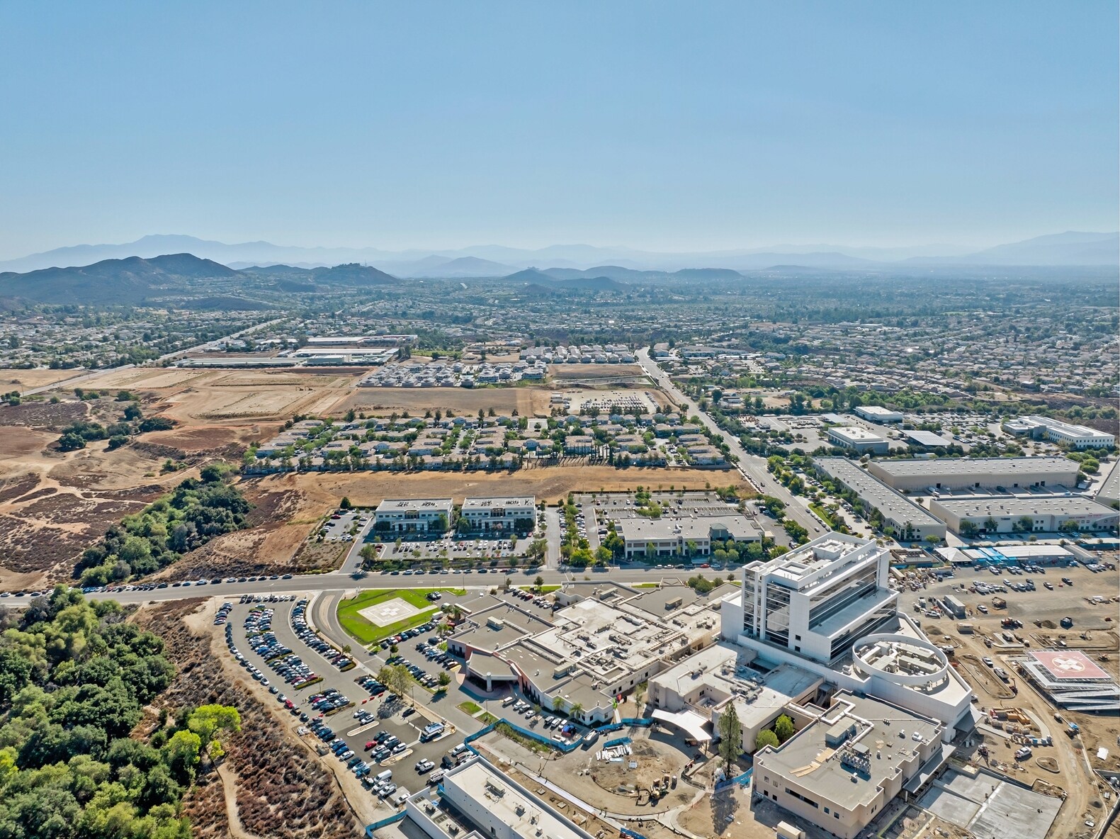 24400 Prielipp Rd, Wildomar, CA à vendre Photo du bâtiment- Image 1 de 7