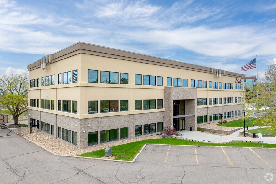 8620 Wolff Ct, Westminster, CO à louer - Photo du bâtiment - Image 1 de 21