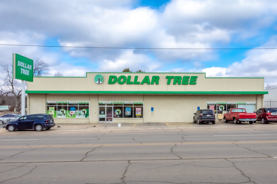 706 W Main St, Henryetta, OK for sale - Building Photo - Image 1 of 1