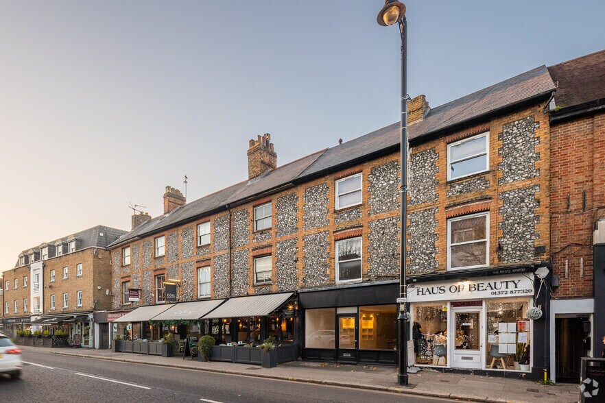 102-106 High St, Esher à vendre - Photo du bâtiment - Image 2 de 3