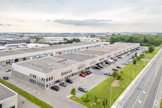 3580-3680 Boul Poirier, Montréal, QC - Aérien Vue de la carte