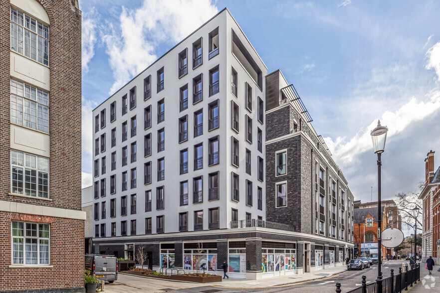 196-222 Kings Rd, London for lease - Building Photo - Image 2 of 11