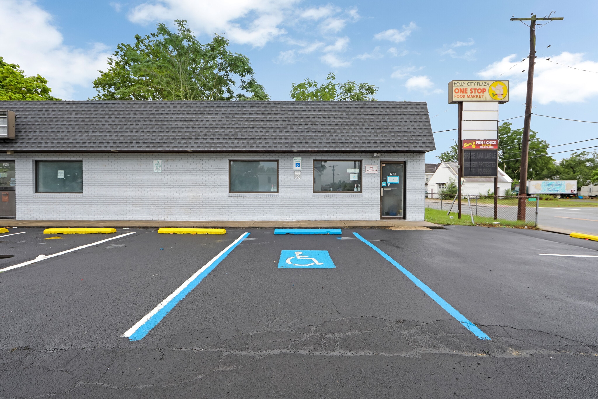 201-211 Kates Blvd, Millville, NJ for lease Building Photo- Image 1 of 26