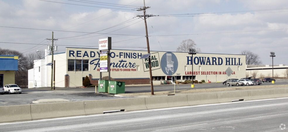 7937 Crescent Blvd, Pennsauken, NJ for lease - Primary Photo - Image 1 of 3