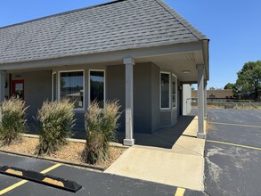 1304 Sunset Ave, Yorkville, IL for lease Building Photo- Image 1 of 23