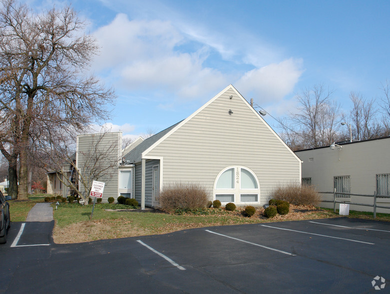 1824 E Broad St, Columbus, OH à vendre - Photo du bâtiment - Image 1 de 1