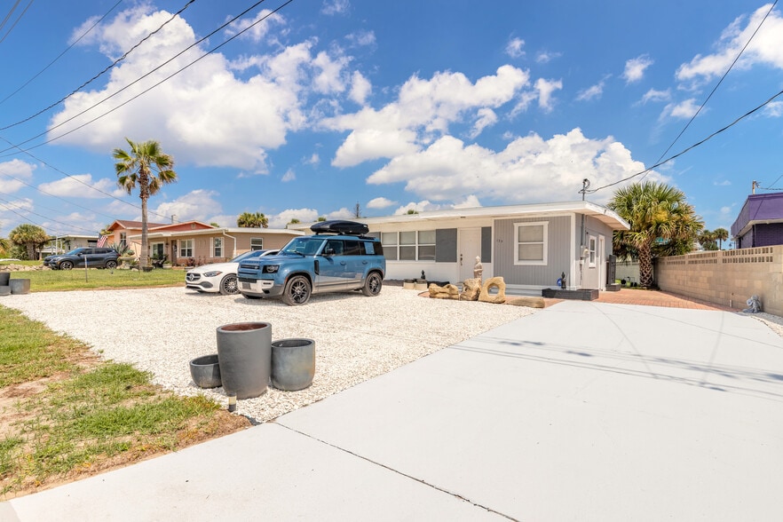 133 Bridgeport Rd, Daytona Beach Shores, FL for sale - Building Photo - Image 3 of 33