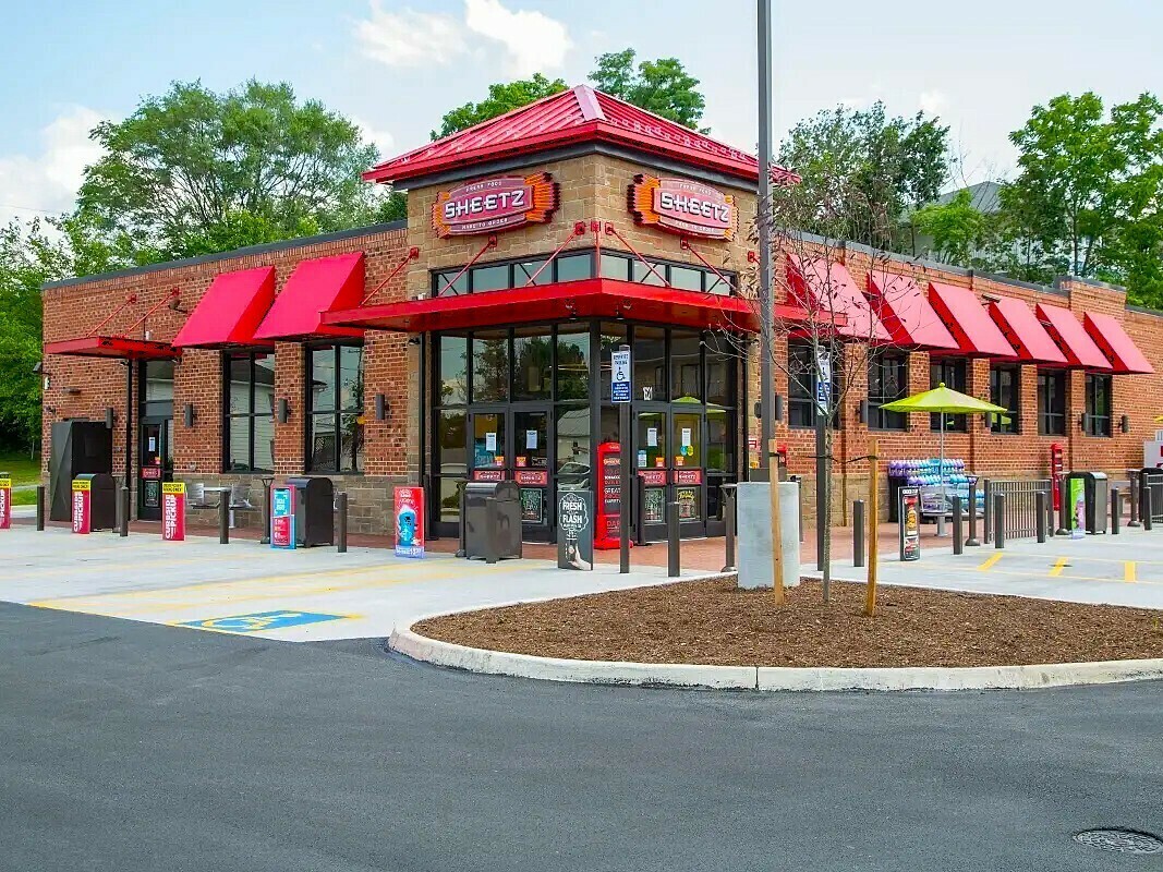 9945 Tidewater Trl, Fredericksburg, VA for sale Primary Photo- Image 1 of 4