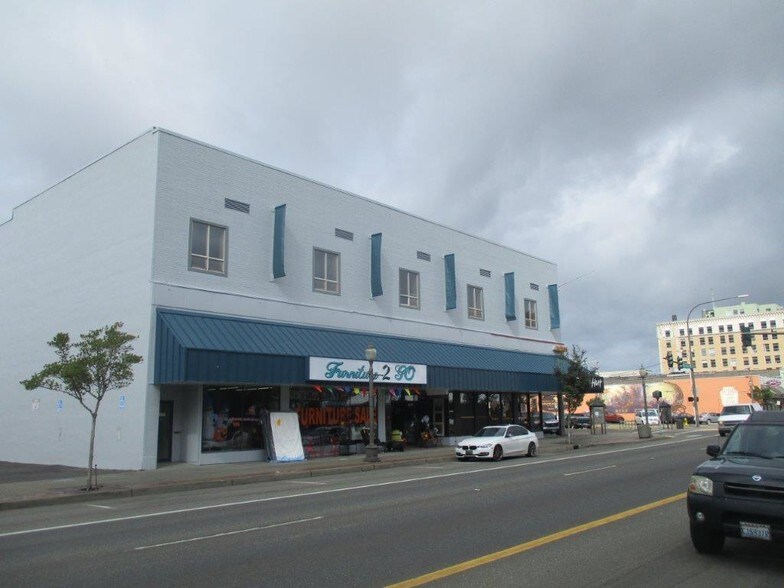 100-114 W Wishkah St, Aberdeen, WA à louer - Photo du bâtiment - Image 2 de 9