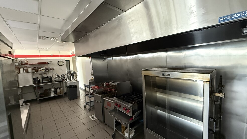 1276-1280 N Route 83, Grayslake, IL à louer - Photo du bâtiment - Image 2 de 15