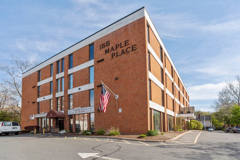 155 Maple St, Springfield, MA à vendre - Photo principale - Image 1 de 11