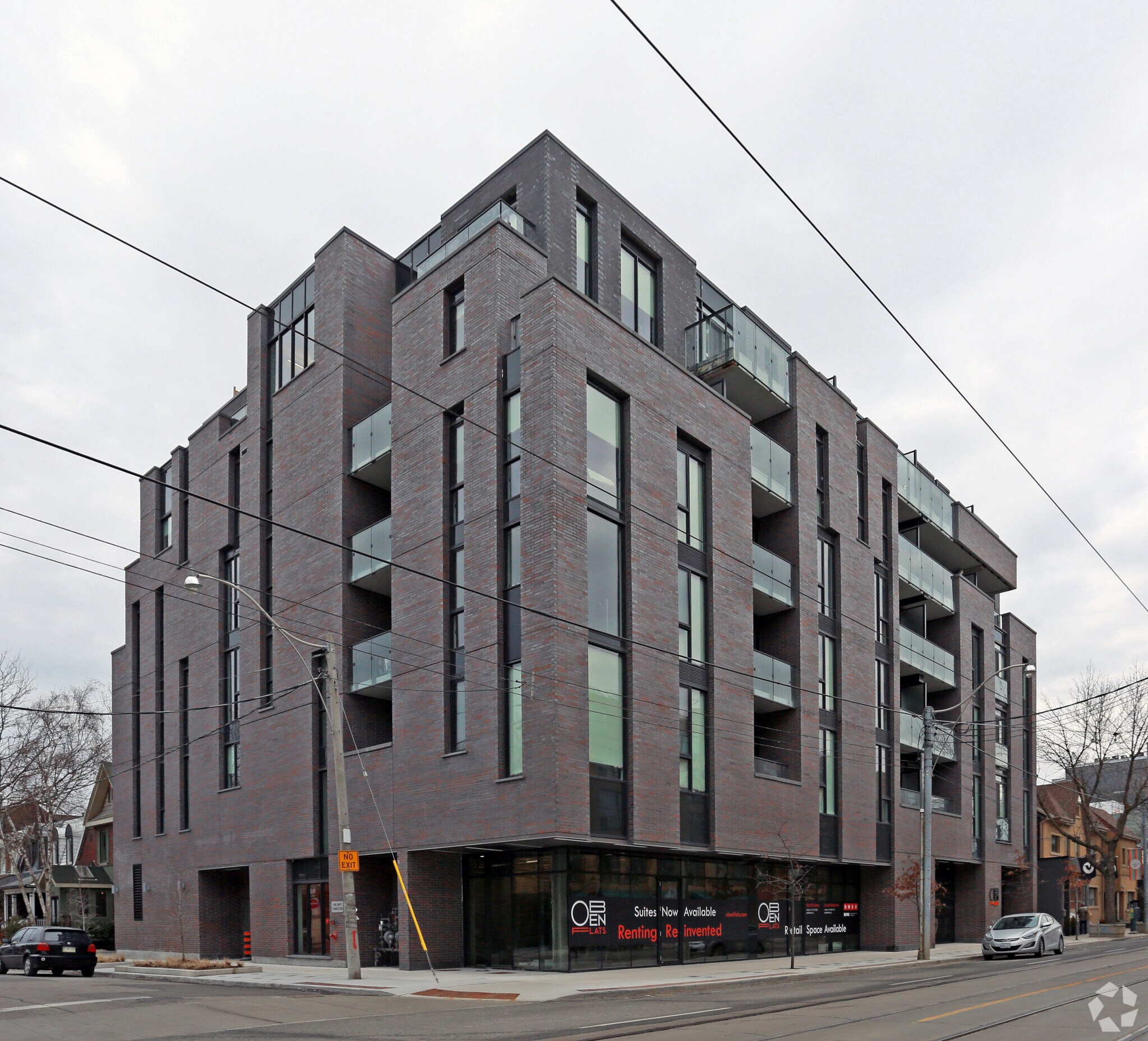 1075 Queen St E, Toronto, ON for sale Primary Photo- Image 1 of 1