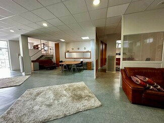 Plus de détails pour Bureau à vendre