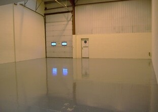 Mile Rd, Bedford for lease Interior Photo- Image 1 of 4