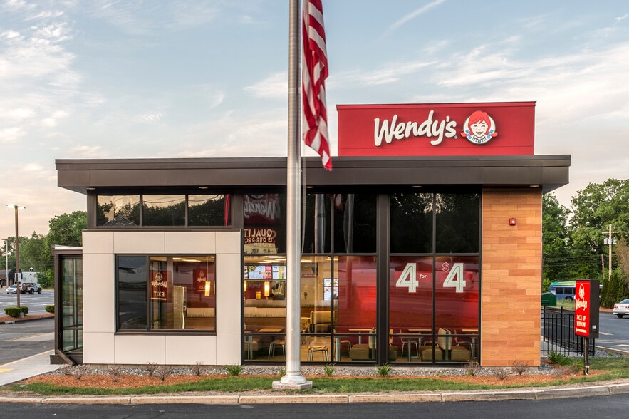 346-348 Greenwood St, Worcester, MA for lease - Building Photo - Image 3 of 4