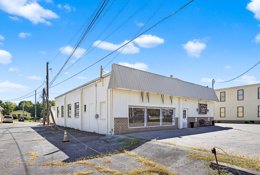 929 Lititz Pike, Lititz, PA à vendre - Photo du bâtiment - Image 3 de 43