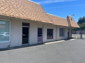 990-998 Broadway St, Vallejo, CA for lease Interior Photo- Image 1 of 17