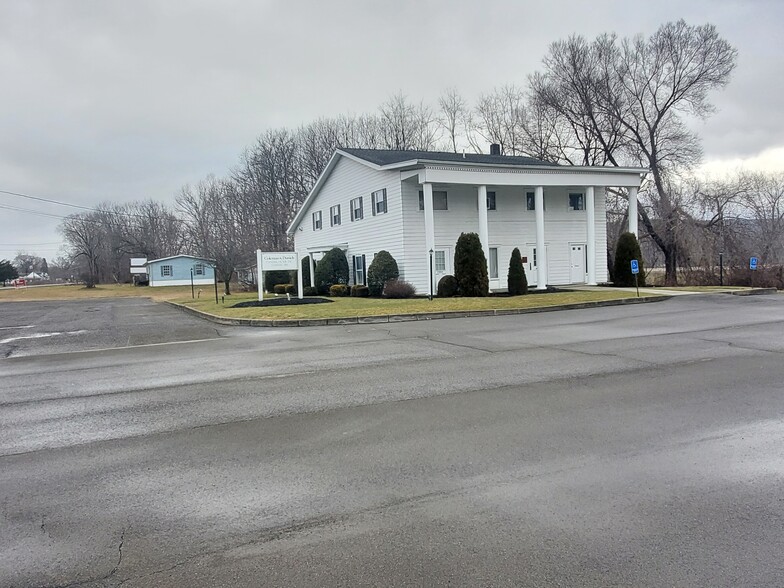 6519 NY-434, Apalachin, NY à vendre - Photo principale - Image 1 de 1