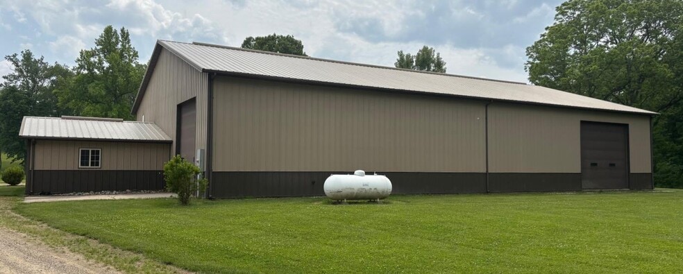 3215 Sandhill Rd, Mason, MI for sale - Building Photo - Image 3 of 4